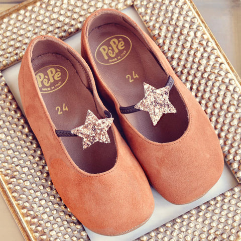 Pèpè Girls Caramel Suede Indoor Shoe with Bronze Glitter Star